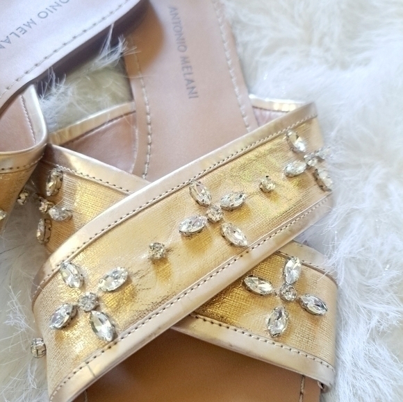 💥NEW💥 ANTONIO MELANI JEWEL SANDALS SZ 9 - Picture 2 of 8